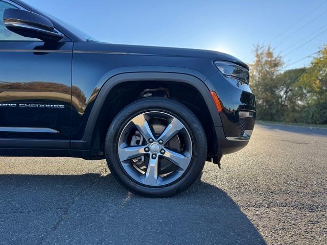 used 2022 Jeep Grand Cherokee L car, priced at $33,488
