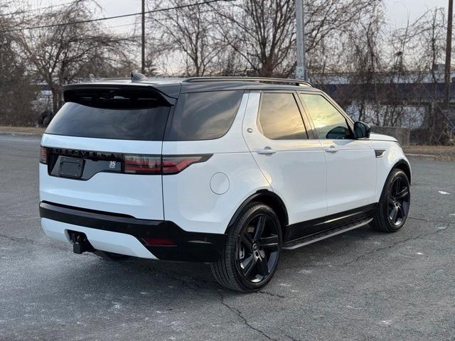 new 2025 Land Rover Discovery car, priced at $78,525