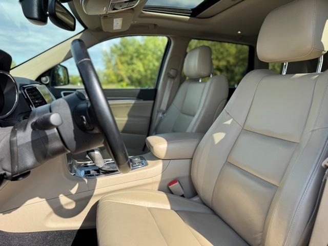 used 2021 Jeep Grand Cherokee car, priced at $28,488