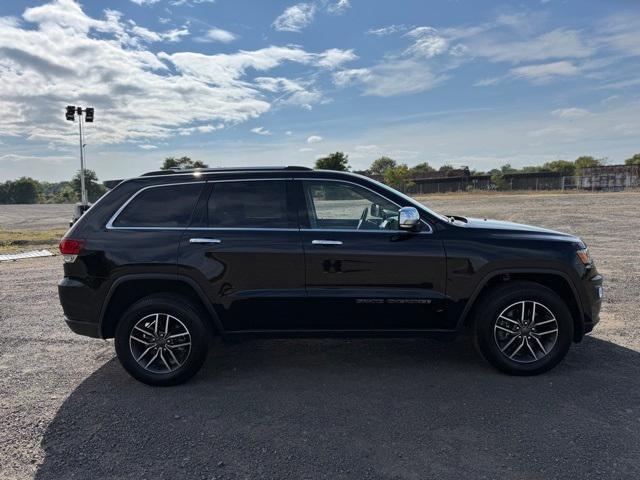 used 2021 Jeep Grand Cherokee car, priced at $28,488