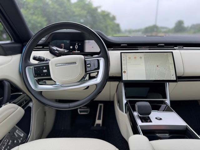 new 2025 Land Rover Range Rover car, priced at $160,155