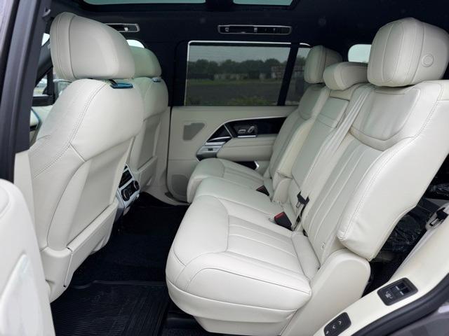 new 2025 Land Rover Range Rover car, priced at $160,155