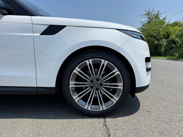 new 2025 Land Rover Range Rover Sport car, priced at $92,875