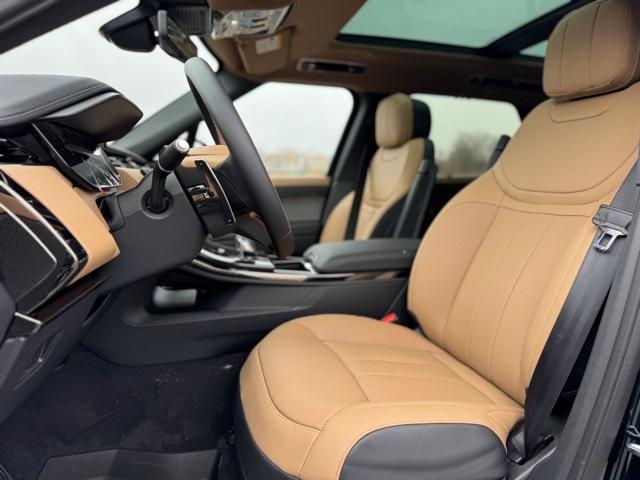 new 2025 Land Rover Range Rover Sport car, priced at $132,210