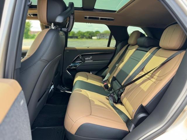 new 2025 Land Rover Range Rover Sport car, priced at $136,600