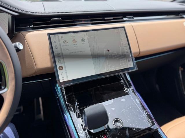 new 2025 Land Rover Range Rover Sport car, priced at $136,600