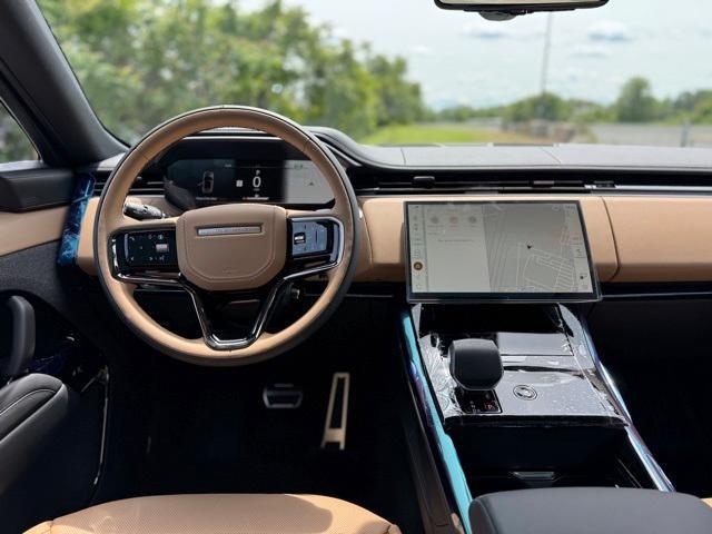 new 2025 Land Rover Range Rover Sport car, priced at $136,600