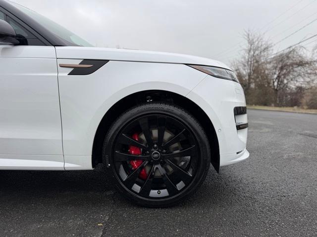 new 2025 Land Rover Range Rover Sport car, priced at $120,940