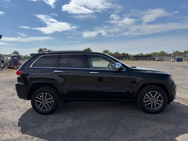 used 2021 Jeep Grand Cherokee car, priced at $27,945