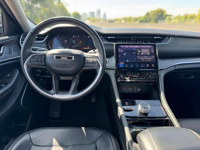 used 2022 Jeep Grand Cherokee car
