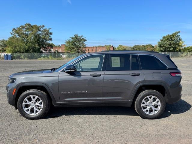 used 2022 Jeep Grand Cherokee car