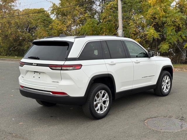 used 2022 Jeep Grand Cherokee car, priced at $31,787