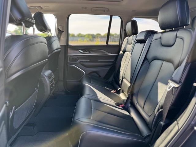 used 2022 Jeep Grand Cherokee car, priced at $32,924