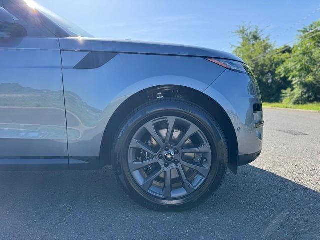 new 2025 Land Rover Range Rover Sport car, priced at $90,620