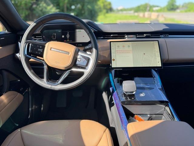 new 2025 Land Rover Range Rover Sport car, priced at $90,620