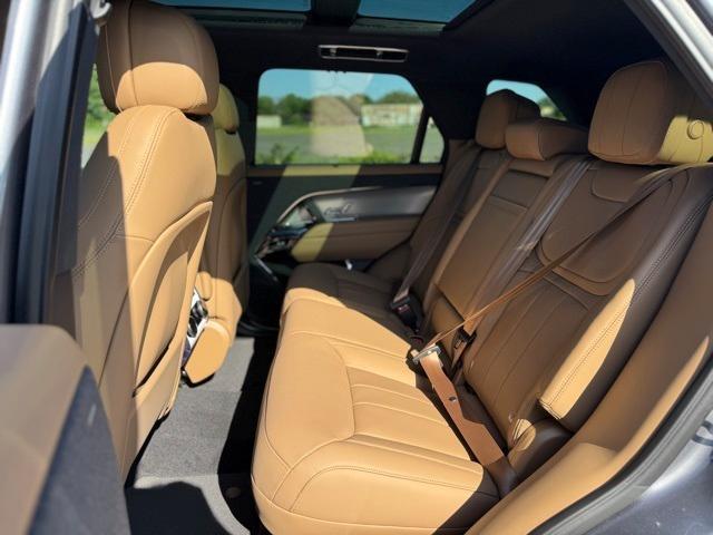new 2025 Land Rover Range Rover Sport car, priced at $90,620