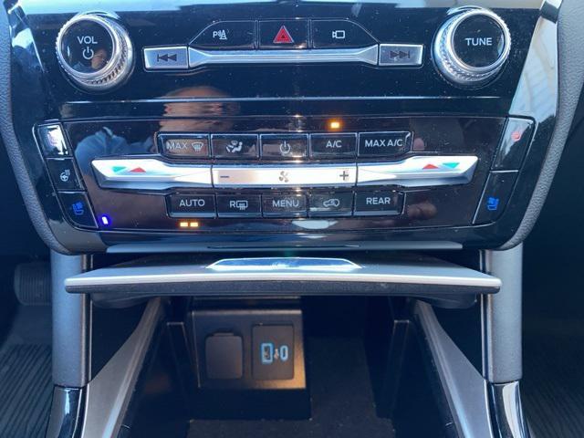 used 2023 Ford Explorer car, priced at $39,998