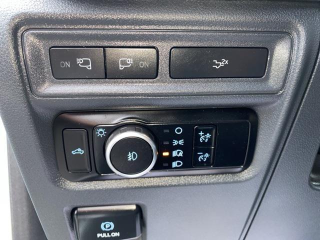 used 2023 Ford F-150 car, priced at $40,899