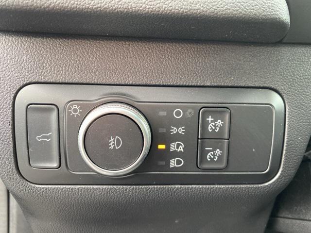 used 2022 Ford Escape car, priced at $24,952