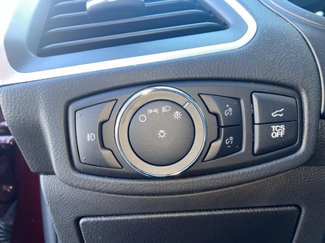 used 2022 Ford Edge car, priced at $26,999