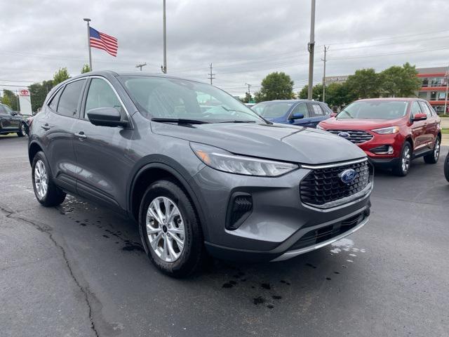used 2023 Ford Escape car, priced at $26,599