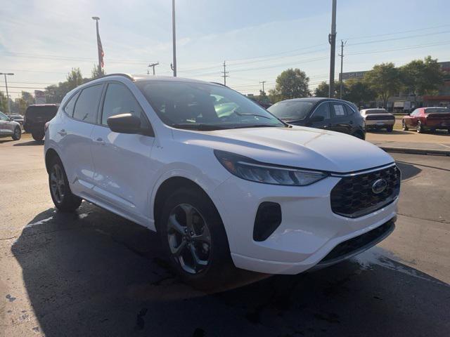 used 2023 Ford Escape car, priced at $26,879