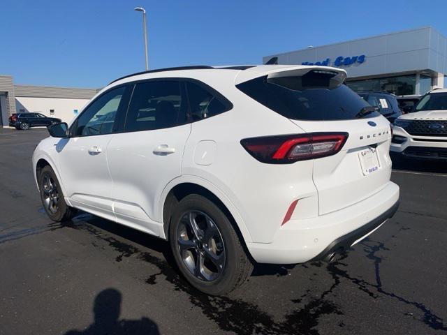 used 2023 Ford Escape car, priced at $26,879