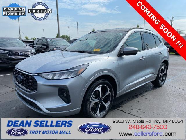 used 2023 Ford Escape car, priced at $29,872