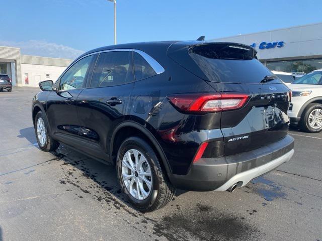 used 2023 Ford Escape car, priced at $26,995