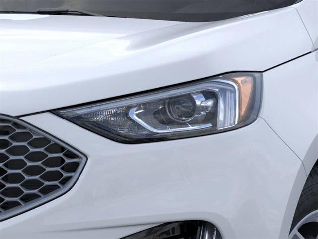 new 2024 Ford Edge car, priced at $39,812