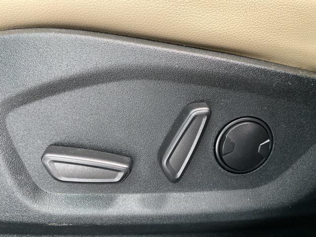 used 2022 Ford Edge car, priced at $28,939