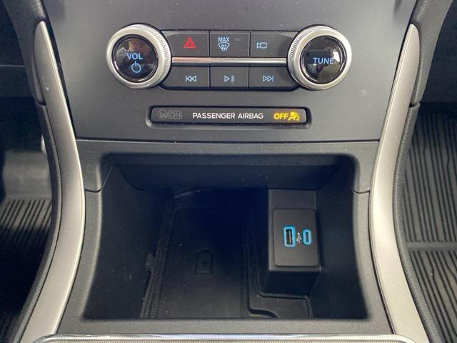 used 2022 Ford Edge car, priced at $28,939