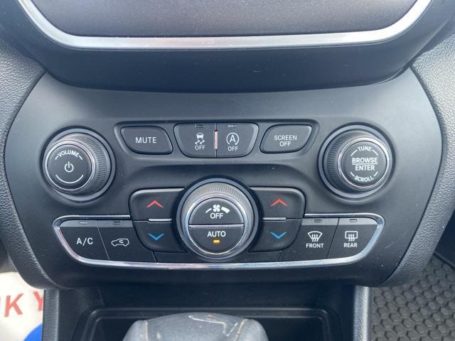 used 2019 Jeep Cherokee car, priced at $17,795