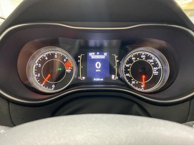 used 2020 Jeep Cherokee car, priced at $19,875