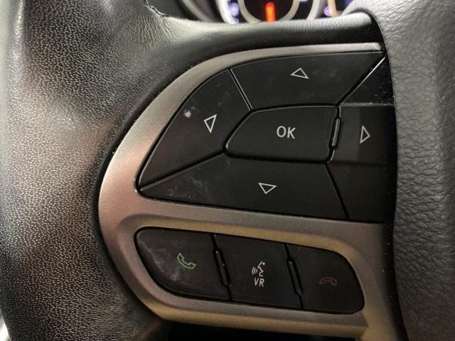 used 2020 Jeep Cherokee car, priced at $19,875