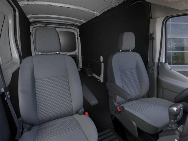 new 2025 Ford Transit-250 car