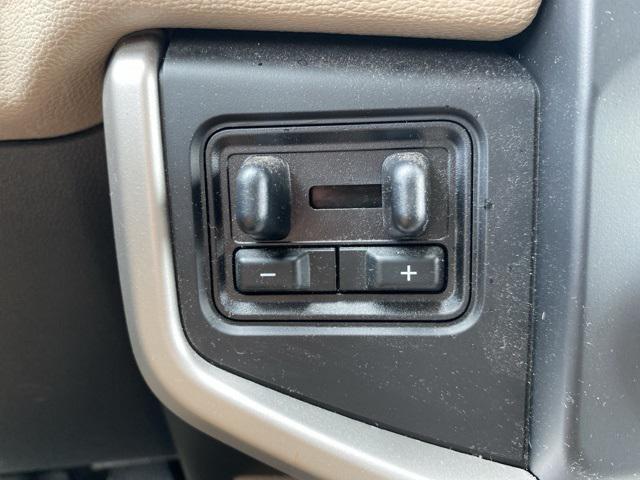 used 2023 Ford Expedition car, priced at $53,670