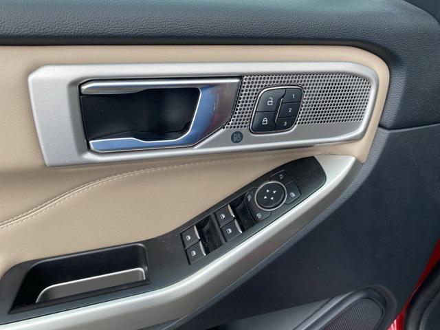 new 2022 Ford Explorer car, priced at $36,959