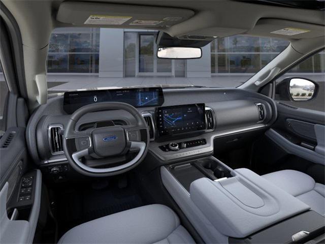 new 2025 Ford Expedition car, priced at $73,939