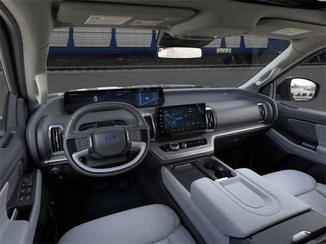 new 2025 Ford Expedition car, priced at $73,939
