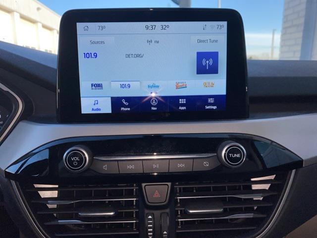 used 2022 Ford Escape car, priced at $24,400