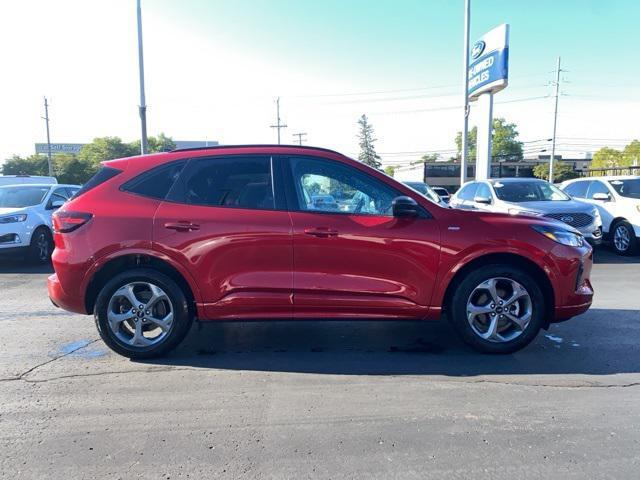 used 2023 Ford Escape car, priced at $26,995