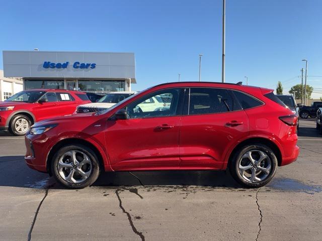 used 2023 Ford Escape car, priced at $26,995