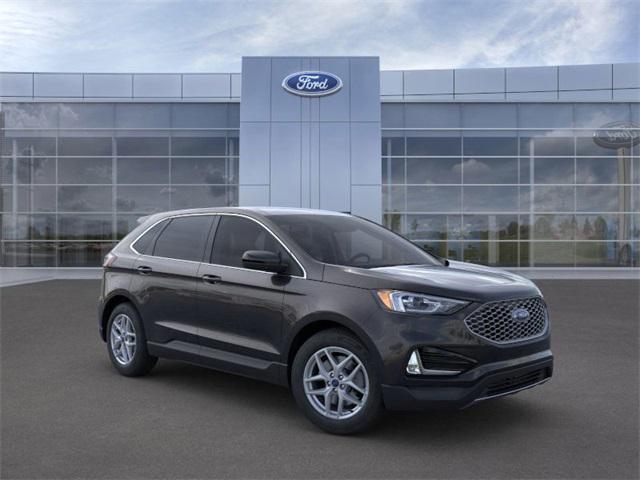 new 2024 Ford Edge car, priced at $39,812