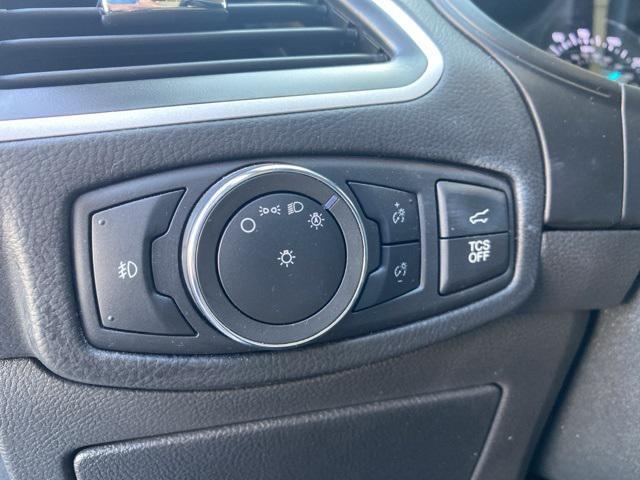 used 2022 Ford Edge car, priced at $26,499