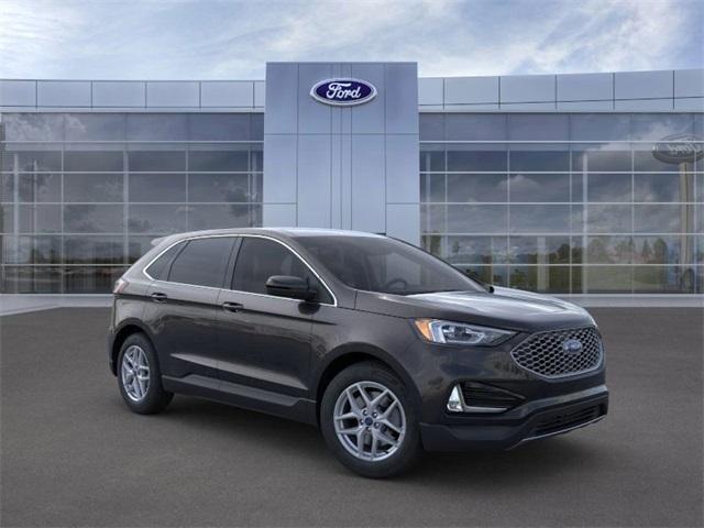 new 2024 Ford Edge car, priced at $39,906