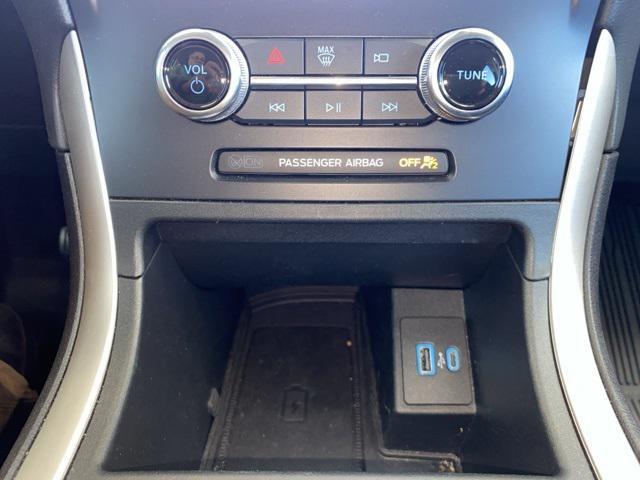 used 2024 Ford Edge car, priced at $28,899