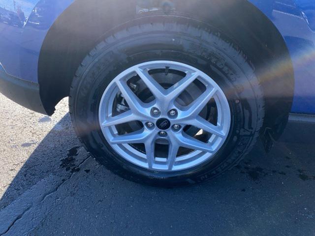 used 2024 Ford Edge car, priced at $28,899