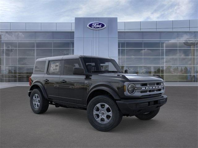 new 2025 Ford Bronco car, priced at $43,698