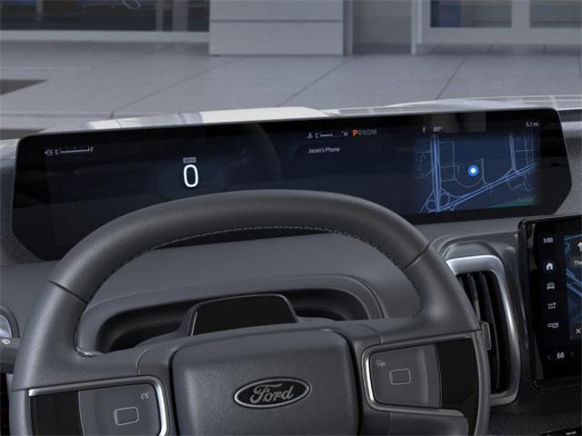 new 2025 Ford Expedition car, priced at $75,115
